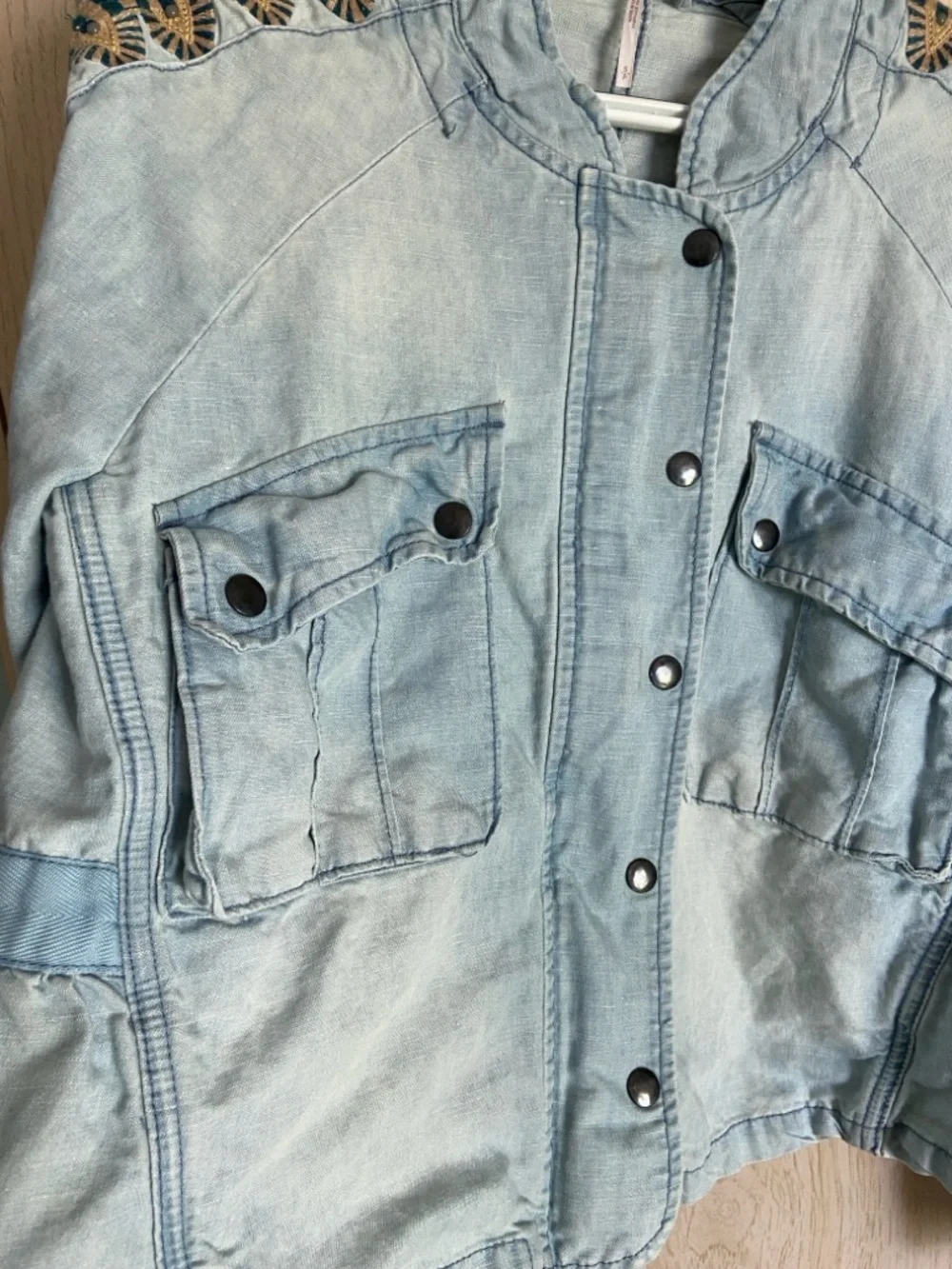 Free People Embroidered Chambray Jacket Womens Large Blue Linen Cotton Blend S - Picture 6 of 14